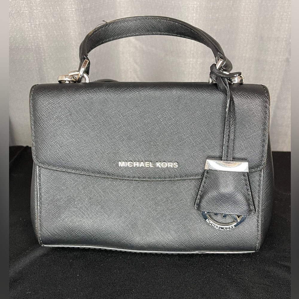 Michael Kors Cross body bag